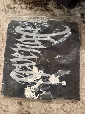Revenge Mickey Guitar Tee Black Size Large. DS. NEW SEALED
